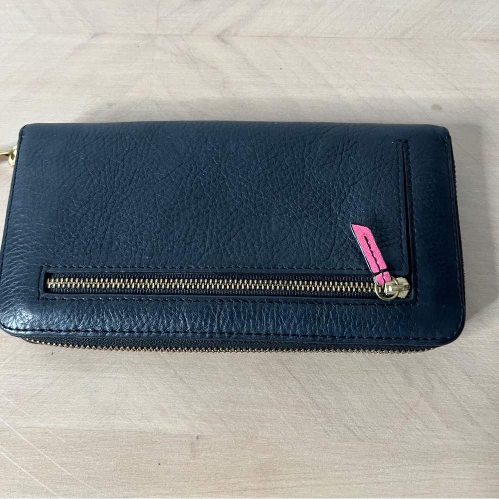 Fossil Black and Pink Patterned Wallet Zip Closure Leather - Picture 6 of 11